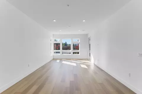 Living - 3664 Mt Diablo Blvd #E215, Lafayette, CA 94549 photo 1 of 5