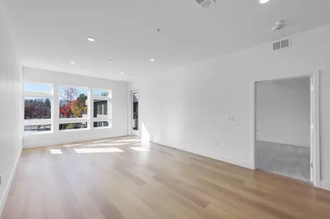 Living - 3664 Mt Diablo Blvd #E215, Lafayette, CA 94549 photo 2 of 5