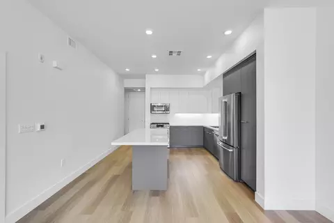 Kitchen - 3664 Mt Diablo Blvd #E215, Lafayette, CA 94549 photo 2 of 9