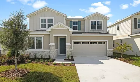 179 Flag Lilly Ln, Umatilla, FL 32784