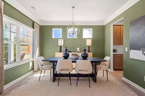 Dining - 21 Patriot Pl, Smithfield, NC 27577 photo 2 of 3