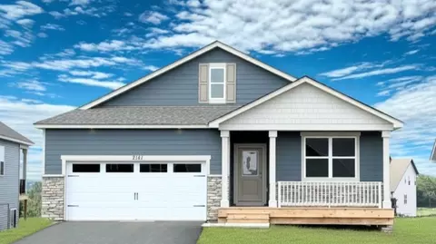 2141 Bluff Heights Dr, Shakopee, MN 55379