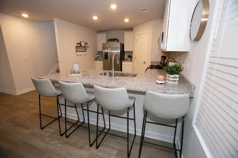 Kitchen - 94 Jacoby Dr, Fairburn, GA 30213 photo 3 of 9