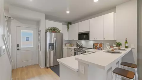 91-4099 Hikuono St #1111, Kapolei, HI 96707