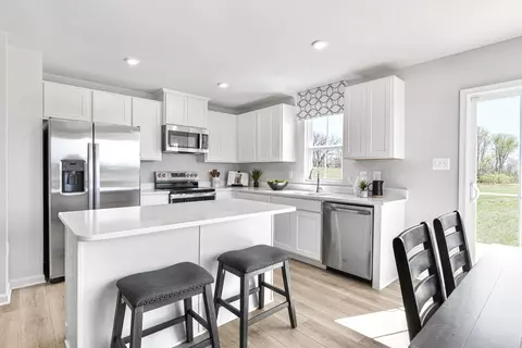 53 Pultz Blvd, Dayton, OH 45431