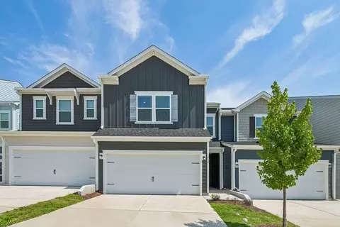 519 Sunset Lake Dr, Durham, NC 27703