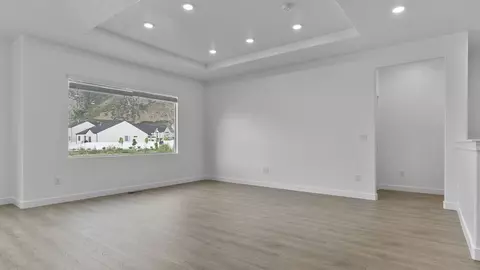 Living - 718 N 1600 E, Salem, UT 84653 photo 1 of 6