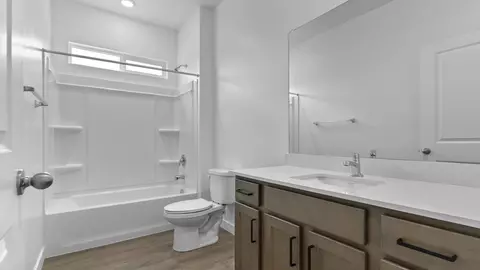 Bath - 718 N 1600 E, Salem, UT 84653 photo 1 of 7