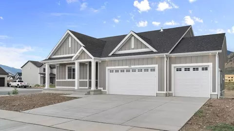Exterior - 718 N 1600 E, Salem, UT 84653 photo 6 of 19