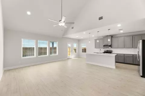 Living - 1101 Trinity Rail Rd, Anna, TX 75409 photo 2 of 11
