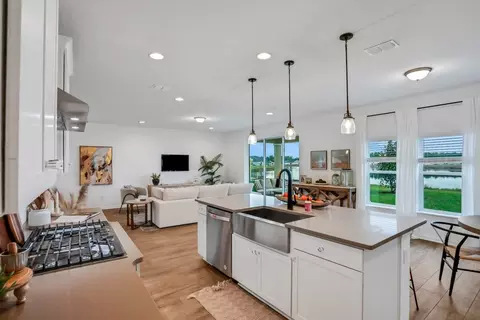 Kitchen - 182 Brook Forest Dr, Saint Augustine, FL 32092 photo 6 of 15