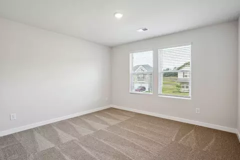 Bedroom - 300 Hudson Ct, Jackson, GA 30233 photo 4 of 8