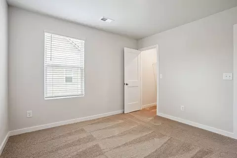 Bedroom - 300 Hudson Ct, Jackson, GA 30233 photo 8 of 8