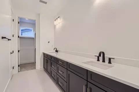 Bath - 11412 Vibrato Ln, Lone Tree, CO 80124 photo 1 of 6