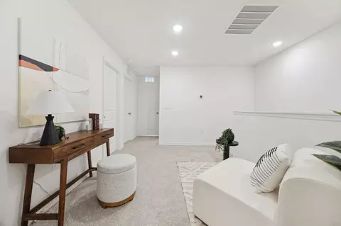 Entry Way - 5204 Luisa Ct, Saint Cloud, FL 34771 photo 5 of 7