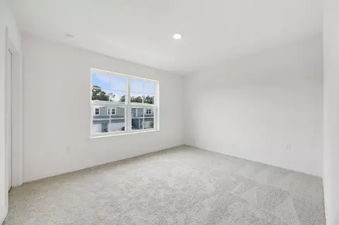 Bedroom - 5204 Luisa Ct, Saint Cloud, FL 34771 photo 6 of 11