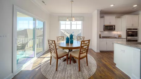 Dining - 4033 Samaritan Ln, Denver, NC 28037 photo 4 of 11