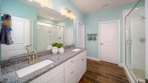 Bath - 4033 Samaritan Ln, Denver, NC 28037 photo 2 of 12