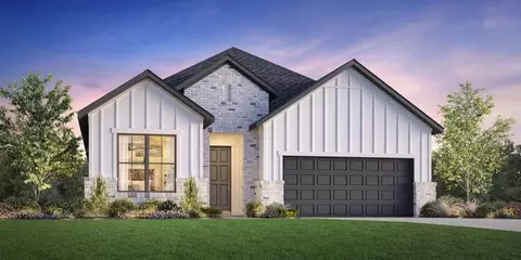916 Nolte Bnd, Seguin, TX 78155