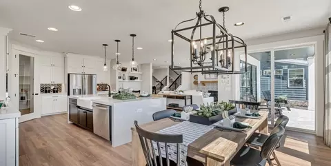 Dining - 2941 S 2425 W, Syracuse, UT 84075 photo 1 of 2