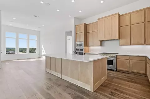Kitchen - 815 Feathergrass Pl, Haslet, TX 76052 photo 2 of 2