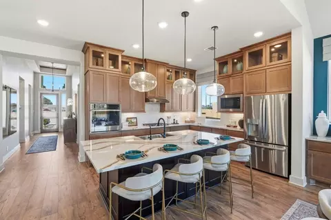 9302 Pioneer Jct, San Antonio, TX 78254
