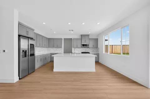 Kitchen - 2873 Dapper St, Tracy, CA 95377 photo 1 of 7