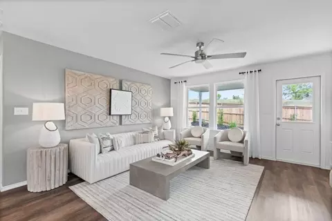 Living - 932 Cherrystone Loop, Buda, TX 78610 photo 2 of 4