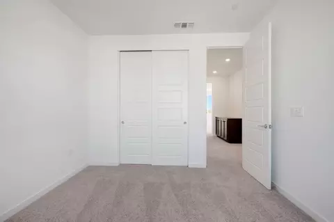 Bedroom - 2558 Lavender Pl, Fairfield, CA 94533 photo 11 of 13