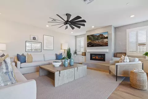 Living - 2558 Lavender Pl, Fairfield, CA 94533 photo 11 of 12