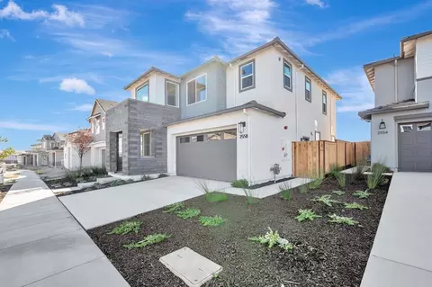 Exterior - 2558 Lavender Pl, Fairfield, CA 94533 photo 4 of 14