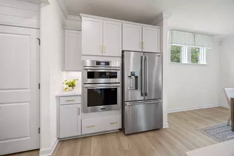 Kitchen - 3799 Well Fleet Dr, Willow Spring, NC 27592 photo 9 of 12