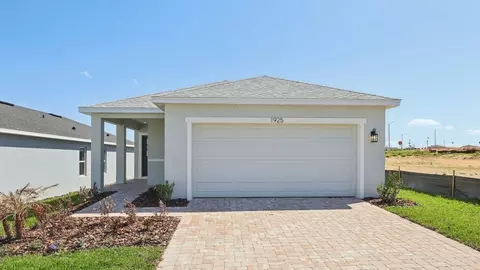1925 Diamond Head Cir, Haines City, FL 33844