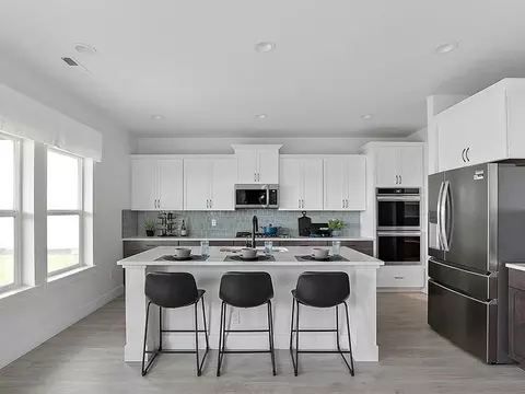 Kitchen - 1919 Cashel St, Middleton, ID 83644 photo 5 of 7
