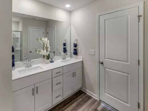Bath - 1012 Saint Lawrence Dr, Garner, NC 27529 photo 7 of 7