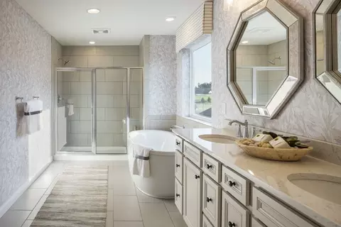 Bath - 61 Bick Dr, Springboro, OH 45066 photo 2 of 2