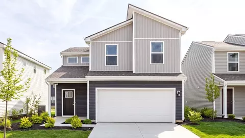 665 Harvest Moon Dr, Jamestown, IN 46147