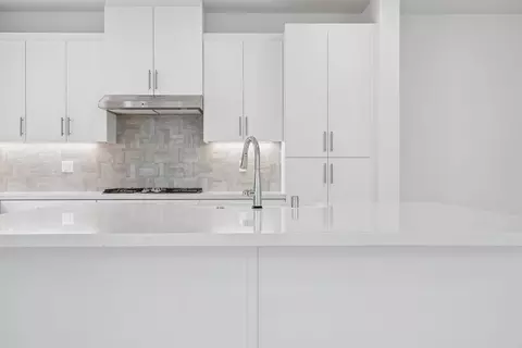 Kitchen - 27004 Echo Mountain Way, Valencia, CA 91355 photo 1 of 5