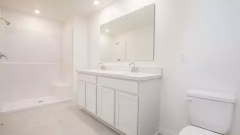 Bath - 14055 Spring Hill Dr, Spring Hill, FL 34609 photo 5 of 6