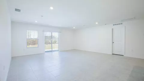 Living - 14055 Spring Hill Dr, Spring Hill, FL 34609 photo 6 of 7