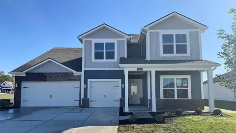 5819 Trichel Dr, Greenwood, IN 46143