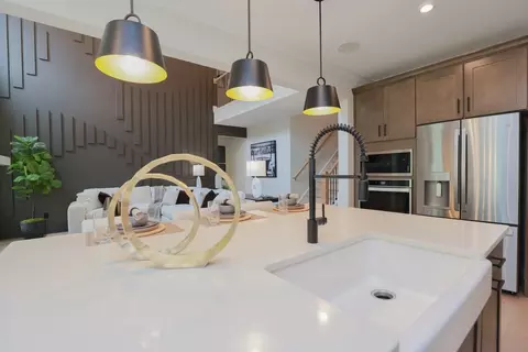 Kitchen - 300 Lomond Loop, Chesapeake, VA 23322 photo 7 of 15
