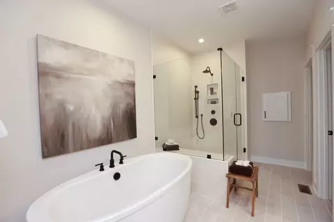 Bath - 300 Lomond Loop, Chesapeake, VA 23322 photo 3 of 17
