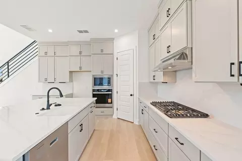Kitchen - 122 Alvin Dr, Buda, TX 78610 photo 1 of 2