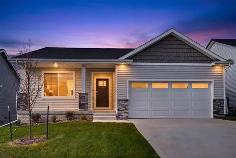 2919 Myron St, Norwalk, IA 50211