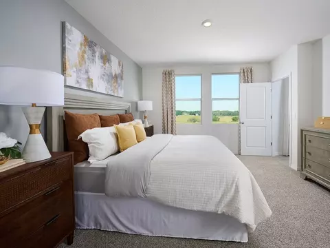 Bedroom - 11328 Bellewood Ter, Parrish, FL 34219 photo 2 of 3
