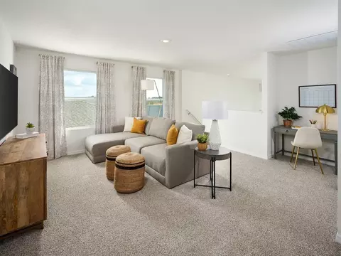 Living - 11328 Bellewood Ter, Parrish, FL 34219 photo 4 of 5