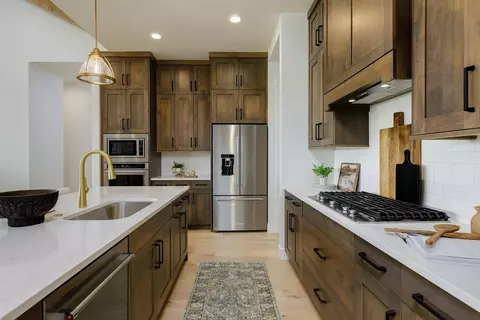 Kitchen - 6983 W Tolland St, Eagle, ID 83616 photo 3 of 5