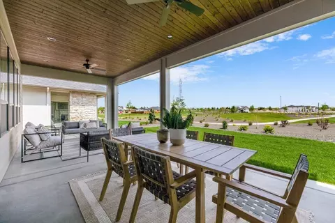 Exterior - 6983 W Tolland St, Eagle, ID 83616 photo 7 of 14
