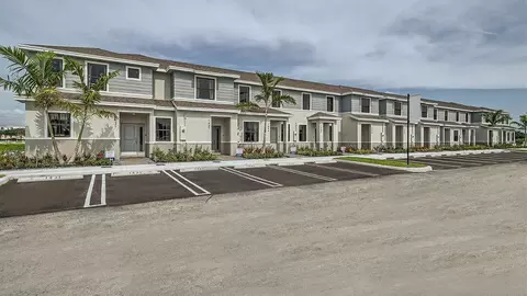 383 NE 16 St, Florida City, FL 33034